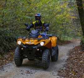 Skisea canam adventure 320