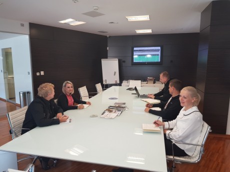 TRAINING WITHIN THE OPERATION "DIGITALIZATION OF SALES OF SKI&SEA"