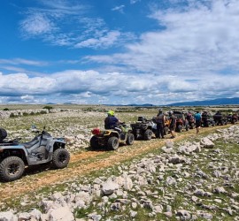 Can am adventure day luxury marine maj 2021 8