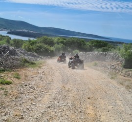 Can am adventure day luxury marine maj 2021 16